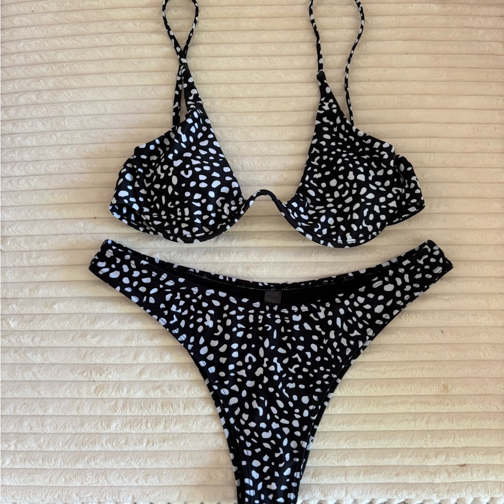 Stylish Black and White Bikini Set